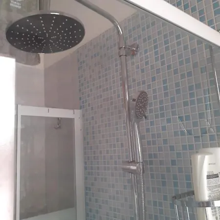 Aquamarine Apartment *