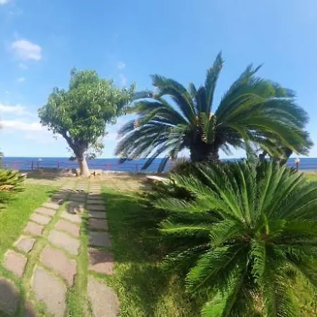 Apartment Aquamarine Riposto